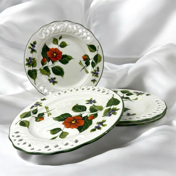 Brunelli Italy Floral Lattice Dinner Plates Set Of 4 Vintage Hand Painted
